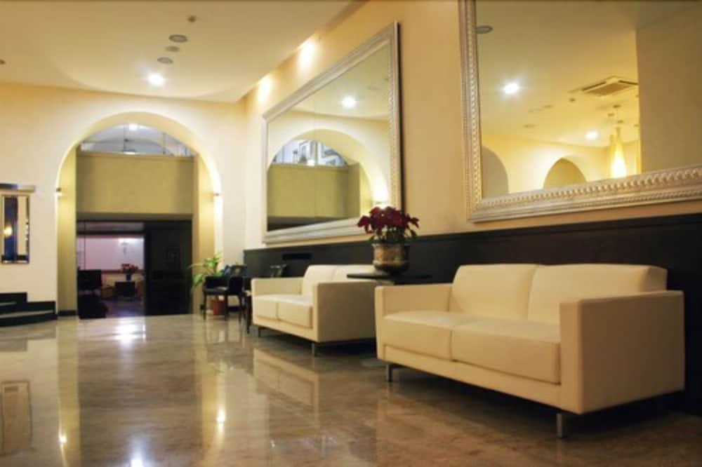 Hotel Europa Фоджиа Экстерьер фото