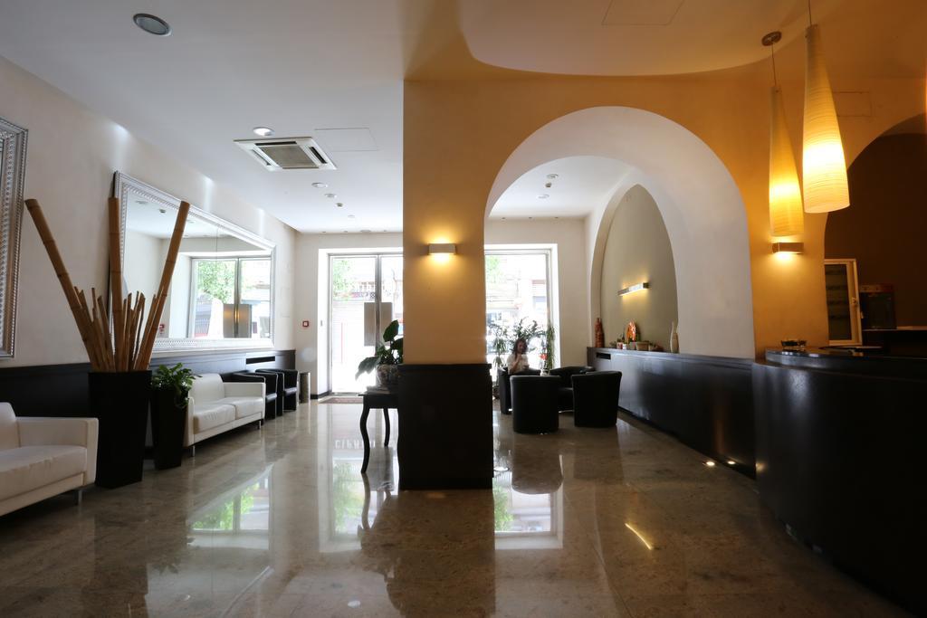Hotel Europa Фоджиа Экстерьер фото