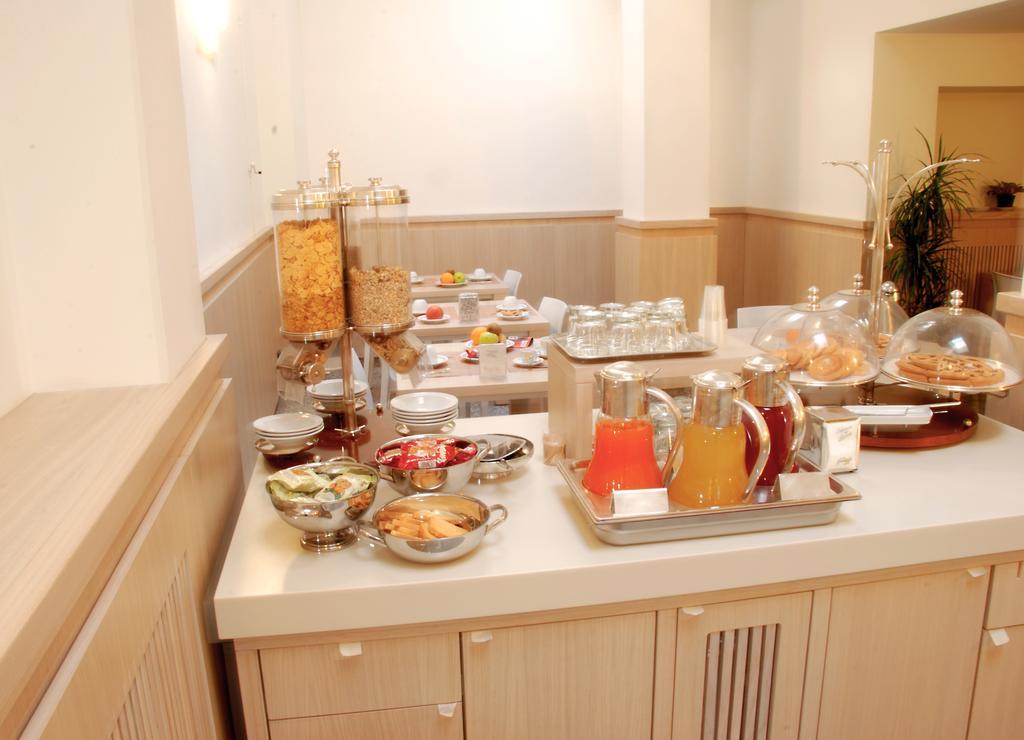 Hotel Europa Фоджиа Экстерьер фото
