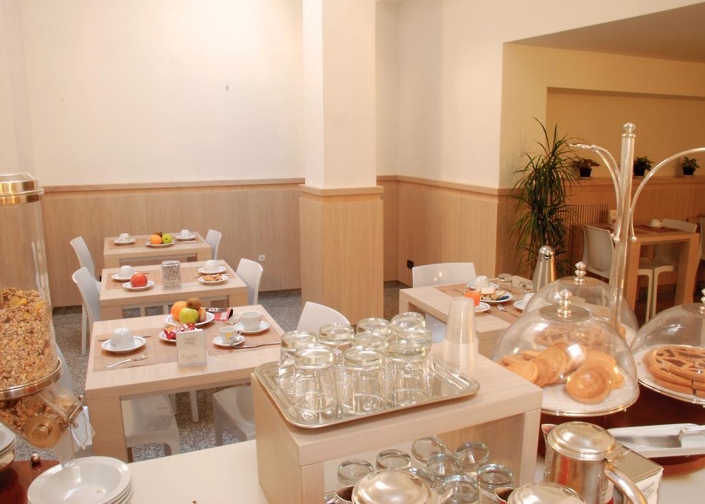 Hotel Europa Фоджиа Экстерьер фото