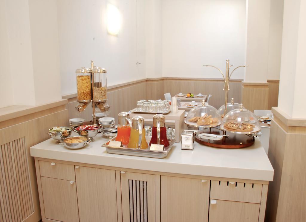 Hotel Europa Фоджиа Экстерьер фото